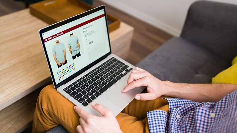 SEO dla sklepów online: Jak zwiększyć widoczność i sprzedaż